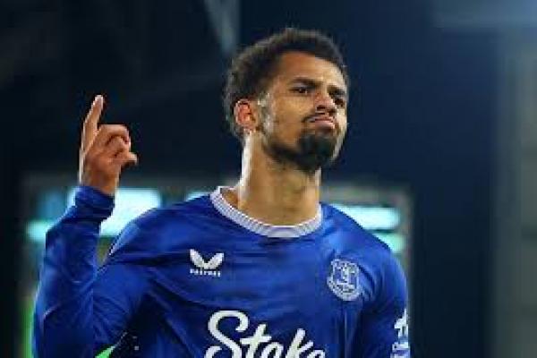 Ndiaye Berharap Everton Menang di Tiga Laga Terakhir