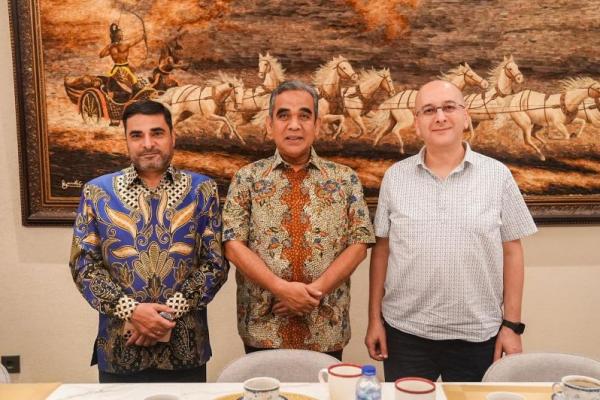 Bertemu Dubes Yordania-Mesir, Ketua MPR Bahas Perjuangan Kemerdekaan Palestina