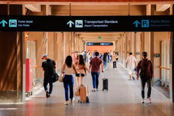 Imigrasi Hapus Biaya Izin Overstay WNA yang Terimbas Erupsi Lewotobi