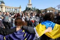 Langkah anti-LGBT Diejek Demonstran, Orbán Hadapi Tantangan Oposisi Hungaria