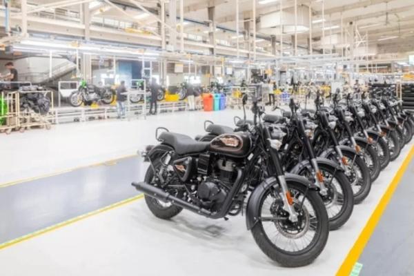 Royal Enfield Sukses Bukukan Penjualan 1,09 Juta Unit