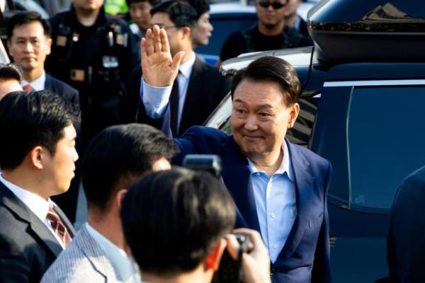 Sidang Pemberontakan Kriminal terhadap Presiden Korsel yang Dimakzulkan Dimulai