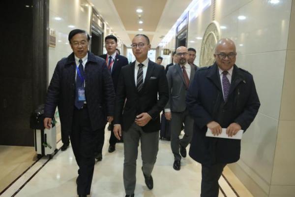 Eddy Soeparno Penuhi Undangan Pemerintah Cina, Bahas Pengembangan Energi Terbarukan