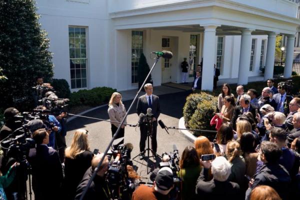 Tim Perdagangan Trump Kejar 90 Kesepakatan dalam Jeda 90 Hari