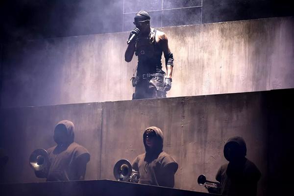 Jadi Penampil Utama di Coachella 2025, Travis Scott Ajak Putrinya Stormi Bergoyang