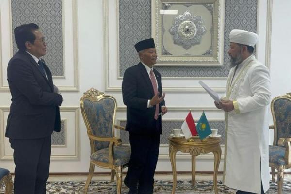 HNW Usul Kuota Haji Kazakstan Tak Terpakai Dihibahkan ke Indonesia