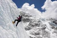 Nepal Berencana Batasi Izin Pendakian Everest: Hanya Bagi yang Berpengalaman