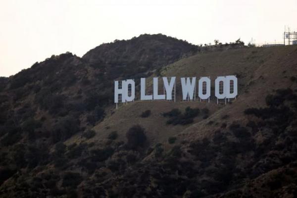 Ingin Selamatkan Hollywood yang Sekarat, Trump Pungut Tarif 100% Film Impor