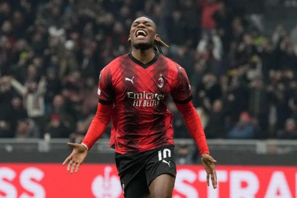 Menang Dramatis, AC Milan Kalahkan Genoa dalam Satu Menit