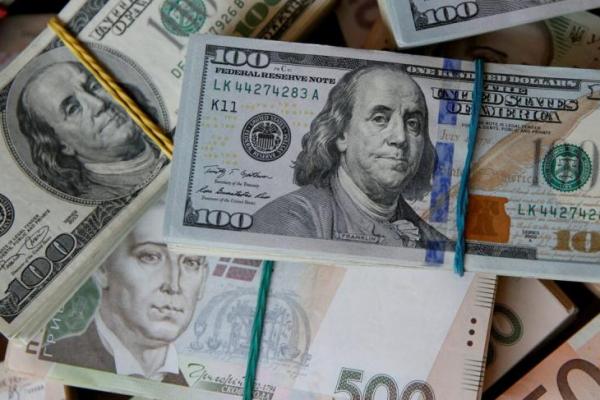 Gunakan Dolar dalam Beberapa Dekade, Ukraina Bakal Beralih ke Euro