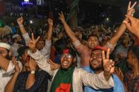 Bangladesh Melarang Kegiatan Partai PM Hasina yang Digulingkan