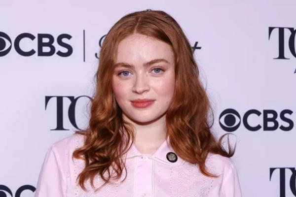Dapat Nominasi Tony Award, Sadie Sink Ungkap Dirinya Jadi Calon Ibu Kucing