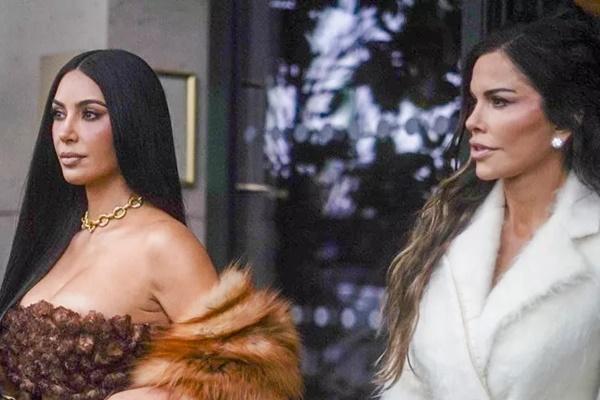 Usai Sidang Perampokan, Kim Kardashian, Lauren Sanchez, dan Katy Perry Berpesta di Paris