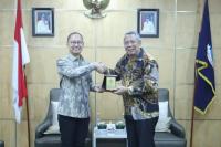 Bertemu Walikota Tangsel, Pimpinan MPR Dorong Kolaborasi Atasi Sampah