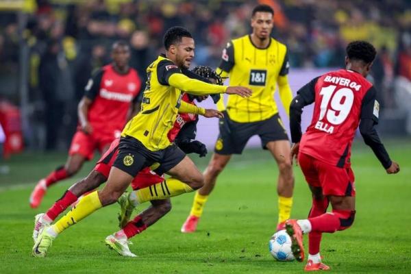 Kalahkan Holstein Kiel 3-0, Borussia Dortmund Lolos Liga Champions