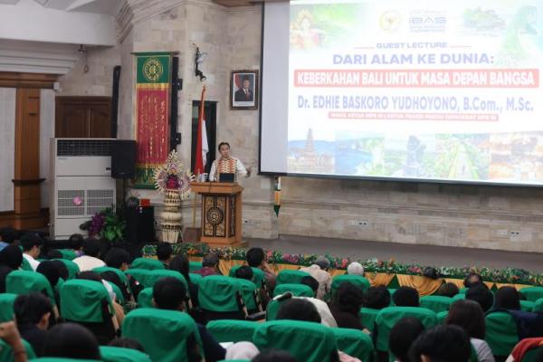 Kuliah Umum di Universitas Udayana, Ibas: Bali Simbol Energi dan Inspirasi Bangsa