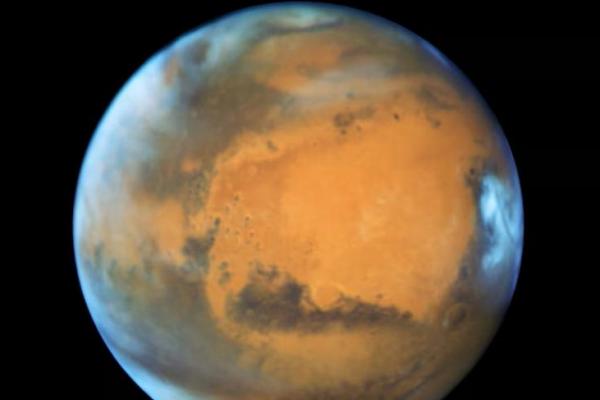 Pertama Kalinya Penjelajah NASA Amati Aurora di Mars