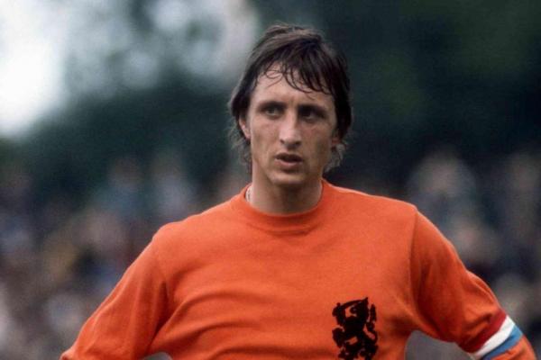 Legenda Belanda, Johan Cruyff pemain yang mengubah filosofi sepak bola (Foto: Kompasiana) 