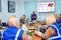 Kunjungi The Harvest, Siti Fauziah Hidupkan Semangat Usaha DWP MPR