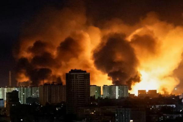 Rusia Tembakkan Rudal Balistik ke Kyiv, Ukraina Sebut 15 Terluka