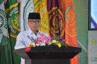 Hadiri Pelantikan Rektor UMJ, Mendes Yandri Dorong Sinergi Bangun Desa