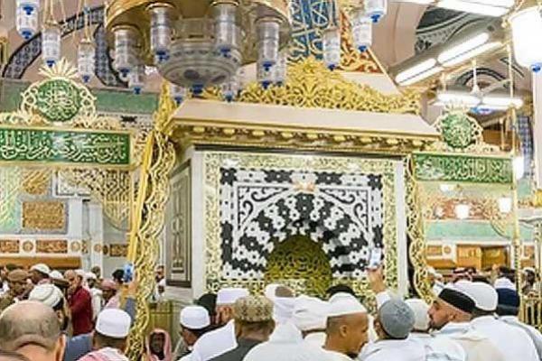 Raudhah, Tempat yang Wajib Dikunjungi Para Jemaah Haji
