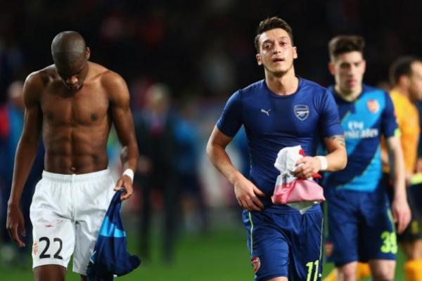 Sejak Kapan Tradisi Tukar Jersey Muncul? Ini Sejarahnya