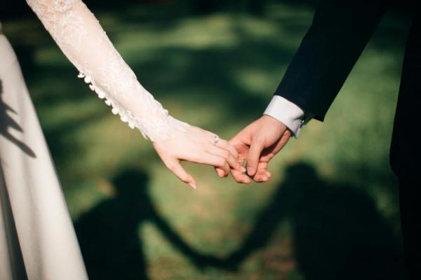 Ilustrasi - menikah (Foto: Unsplash/Jeremy Wong Weddings) 