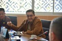 Dede Yusuf: MBG Itu Bagus, Tapi Ujung-ujungnya Butuh Lahan