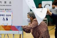 Jutaan Warga Korsel Ikut Pilpres yang Dibayangi Krisis Darurat Militer