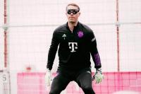 Mengenal Fungsi Kacamata Latihan yang Digunakan Kiper