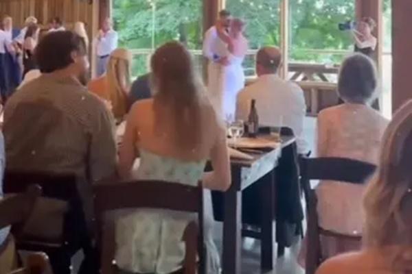 Kejutan, Taylor Swift dan Travis Kelce Hadiri Pernikahan Sepupunya di Nashville