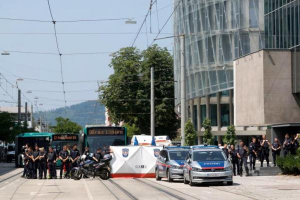 Penembakan Tewaskan Sedikitnya Sembilan Orang di Sekolah Menengah Austria