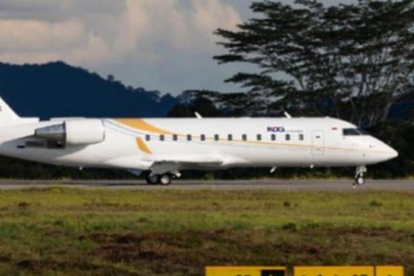 Jet pribadi yang diduga dibeli menggunakan uang hasil penyalahgunaan dana operasional oleh kepala daerah Papua (Foto: Dok. KPK) 
