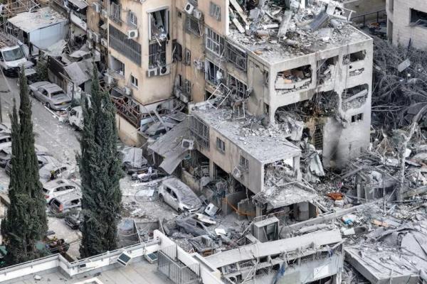 Iran Serang Tel Aviv dan Haifa, Israel Ancam Balas Penduduk Teheran