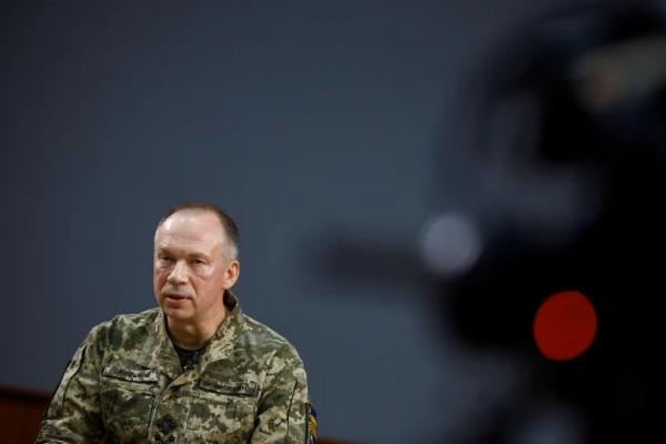 Kolonel Jenderal Oleksandr Syrskyi, Panglima Angkatan Darat Ukraina, menghadiri wawancara dengan Reuters, di Kharkiv, Ukraina 12 Januari 2024. REUTERS 