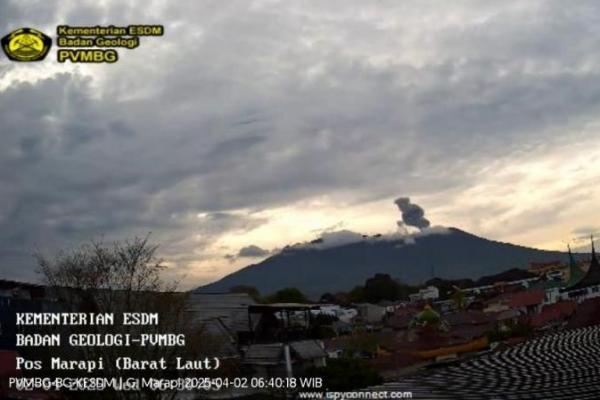 Ilustrasi - gambar Gunung Marapi erupsi beberapa hari yang lalu (Foto: Kementerian ESDM) 