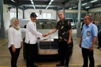 Lelang Rolls Royce, Mensos: Dimanfaatkan Untuk Keluarga Yang Membutuhkan