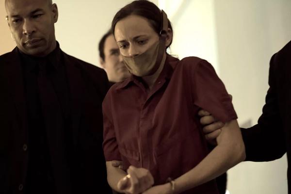 The Handmaid`s Tale Season 1 Episode 3 `Late` yang dibintangi Alexis Bledel. (FOTO: HULU) 