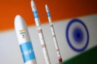 Perusahaan Negara Menangkan Tawaran Membuat Roket Peluncur Satelit Kecil India