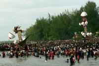 Tradisi Lokal Peringati 10 Muharram di Indonesia