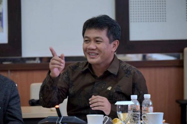 Bonnie Harap Penulisan Ulang Sejarag Indonesia Transparan dan Akuntabel