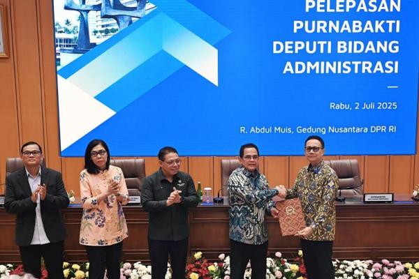 Sekjen DPR RI Lepas Purnatugas Sumariyandono
