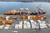 Trump Kenakan Tarif 35% kepada Kanada, 15%-20% untuk Negara Lain