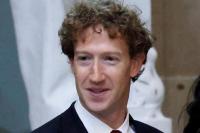 CEO Meta Mark Zuckerberg terlihat sebelum jamuan makan siang pada hari pelantikan masa jabatan kedua Presiden AS Donald Trump di Washington, AS, 20 Januari 2025. REUTERS