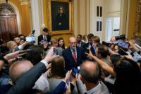 Direktur Kantor Manajemen dan Anggaran Russell Vought berbicara kepada wartawan di Capitol Hill, Washington, AS, 15 Juli 2025. REUTERS