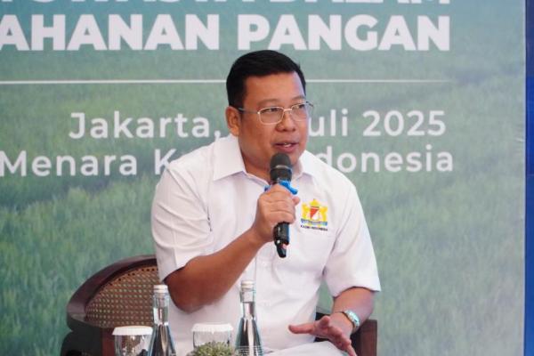 Kepala Badan Pangan Nasional/National Food Agency (NFA)  Arief Prasetyo Adi dalam Dialog Kadin: Peran Swasta Dalam Mewujudkan Ketahanan Pangan, di Jakarta,Jumat (18/7/2025).(foto:NfA) 