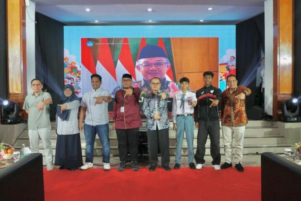 Kegiatan Sapa Murid SMK 2025 dengan tajuk Dari Kebiasaan Hebat menuju Masa Depan Cemerlang (Foto: Ist/Kemendikdasmen)  