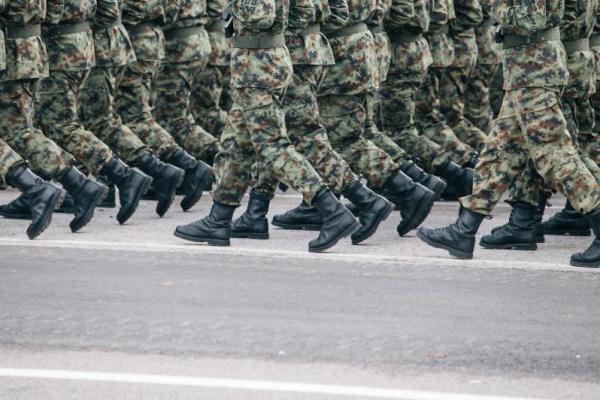 Ilustrasi kekuatan militer (Foto: Unsplash/Filip Andrejevic) 