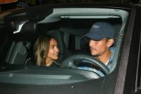 Jessica Alba dan Pacar Barunya Danny Ramirez Tampak Mesra di Tengah Proses Perceraian